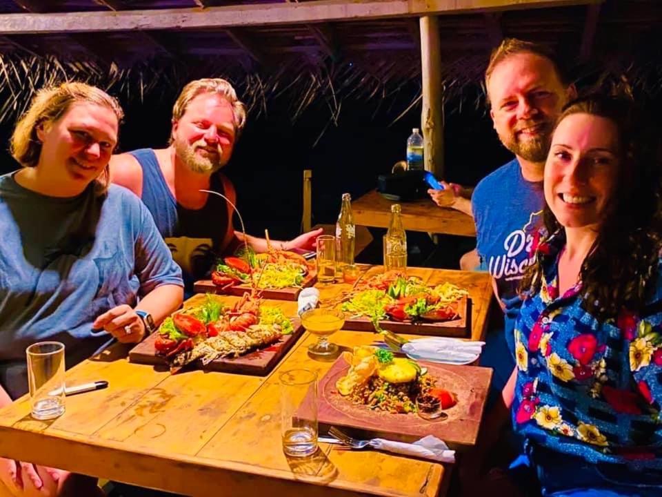 Backpack & Reggae Bar छात्रावास *